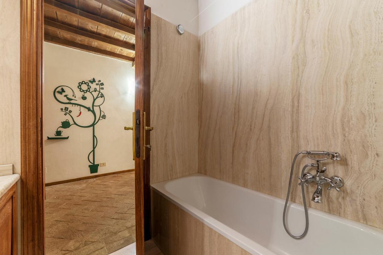 Foro Romano Stylish And Central Apartment 외부 사진