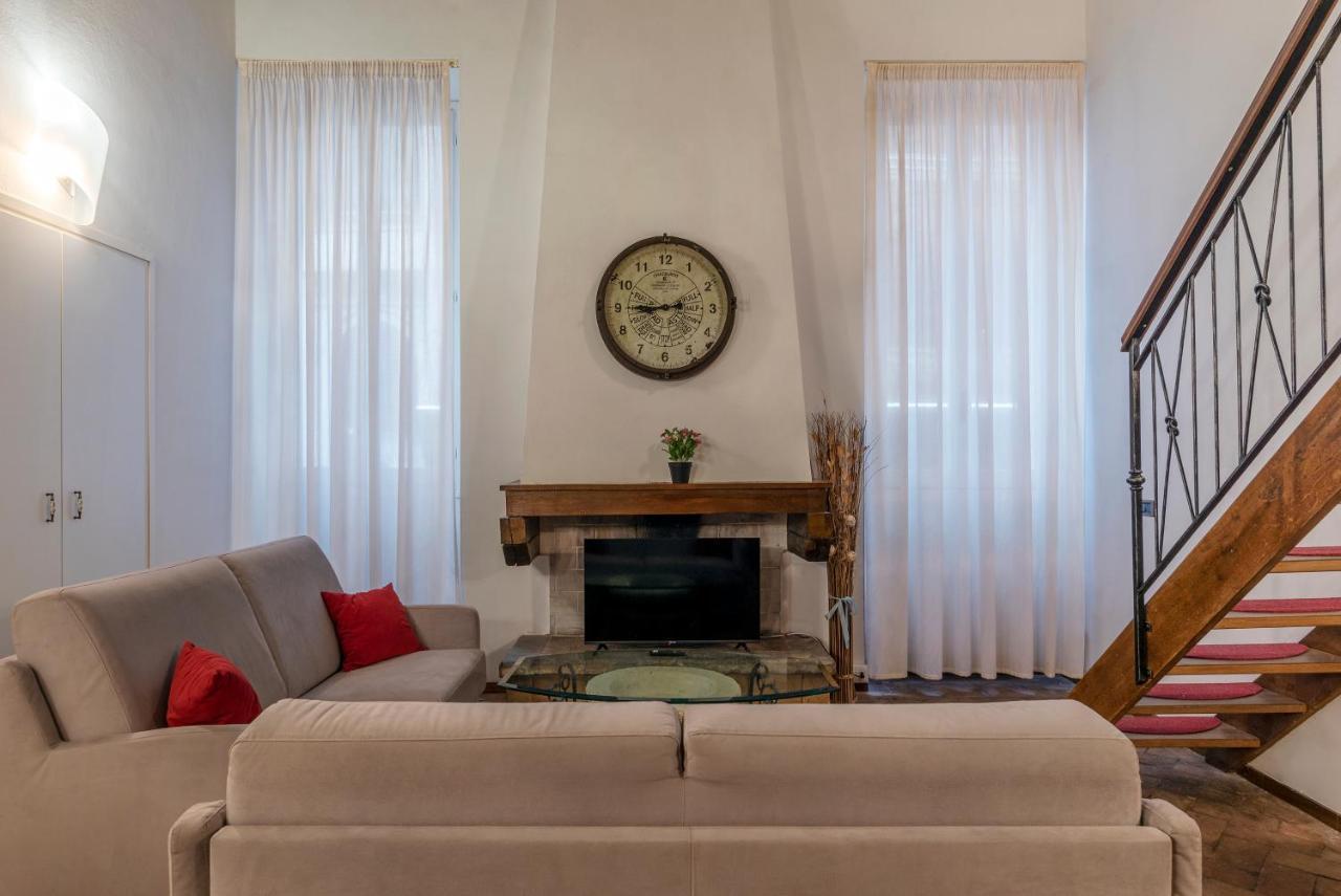 Foro Romano Stylish And Central Apartment 외부 사진